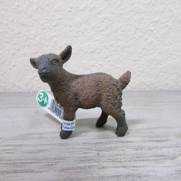 Schleich Farm World Sow Pig & Goat Kid Educational Toy 13782 13829 - Picture 5 of 7